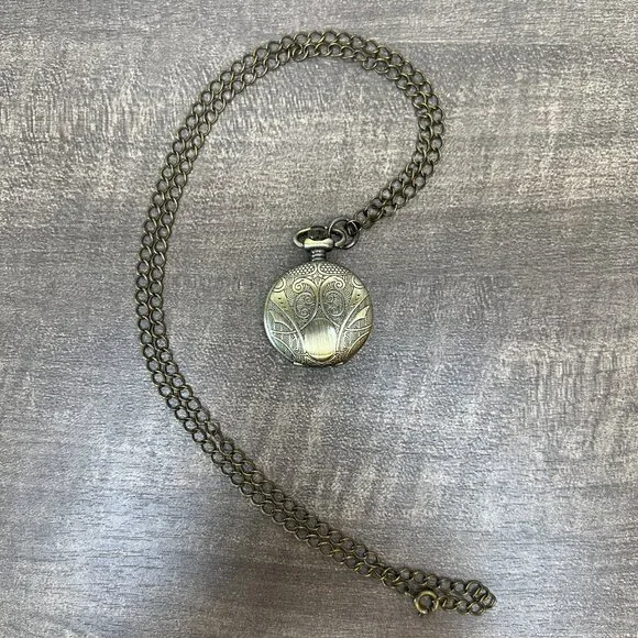 Pocket Watch - Picture 2 of 9